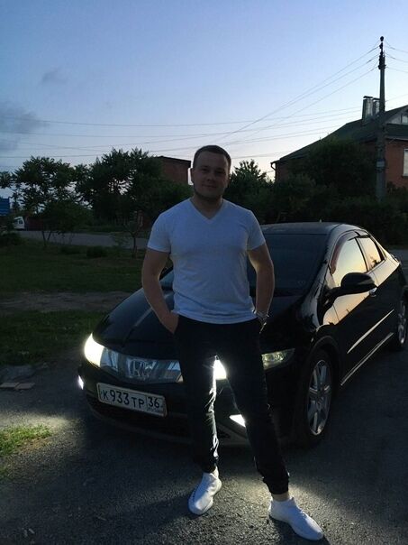  28383379  Kirill, 29 ,    