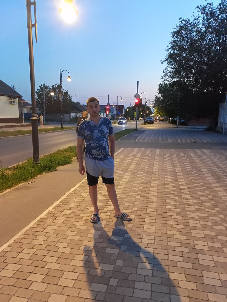  28964749  , 39 ,    