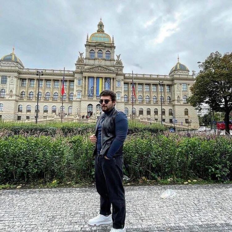  53610189  Saba, 25 ,    