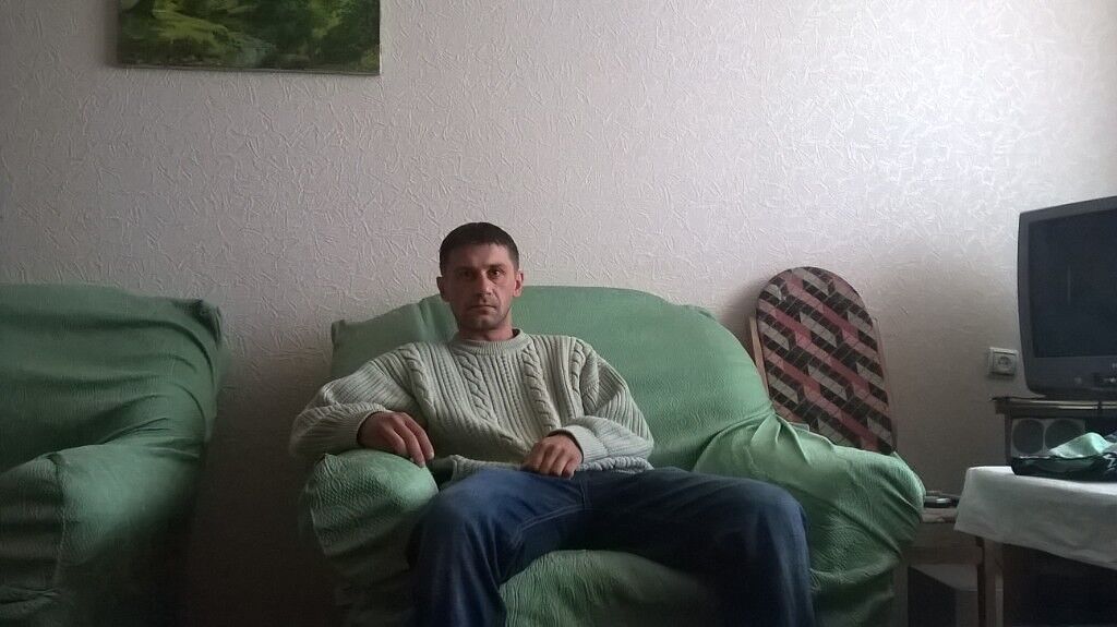  6987909  El, 43 ,    