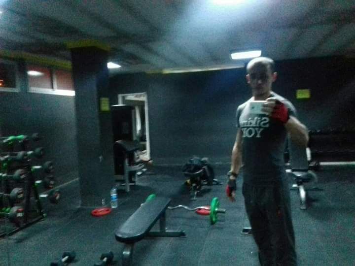  37332939  Danie, 30 ,    