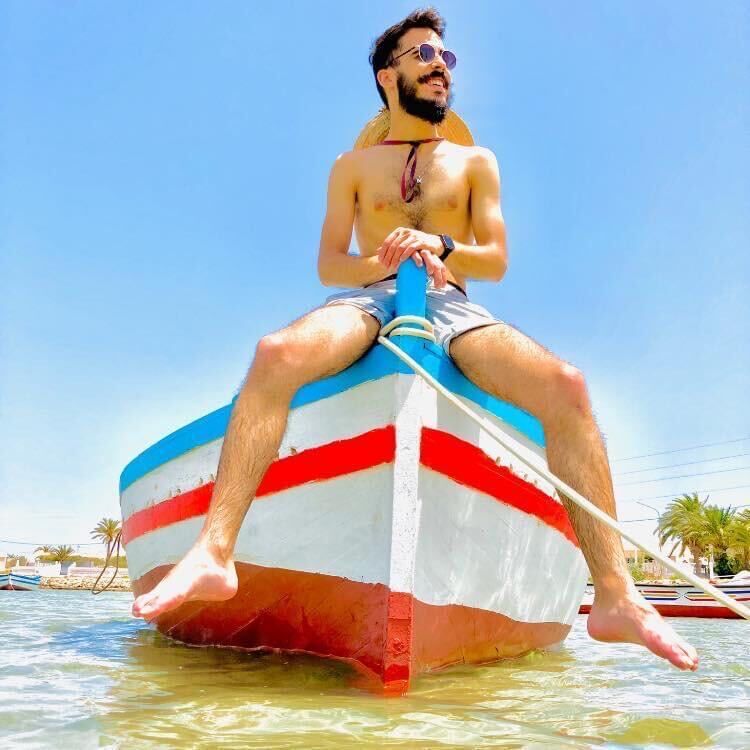  ,   Moez, 29 ,   ,   