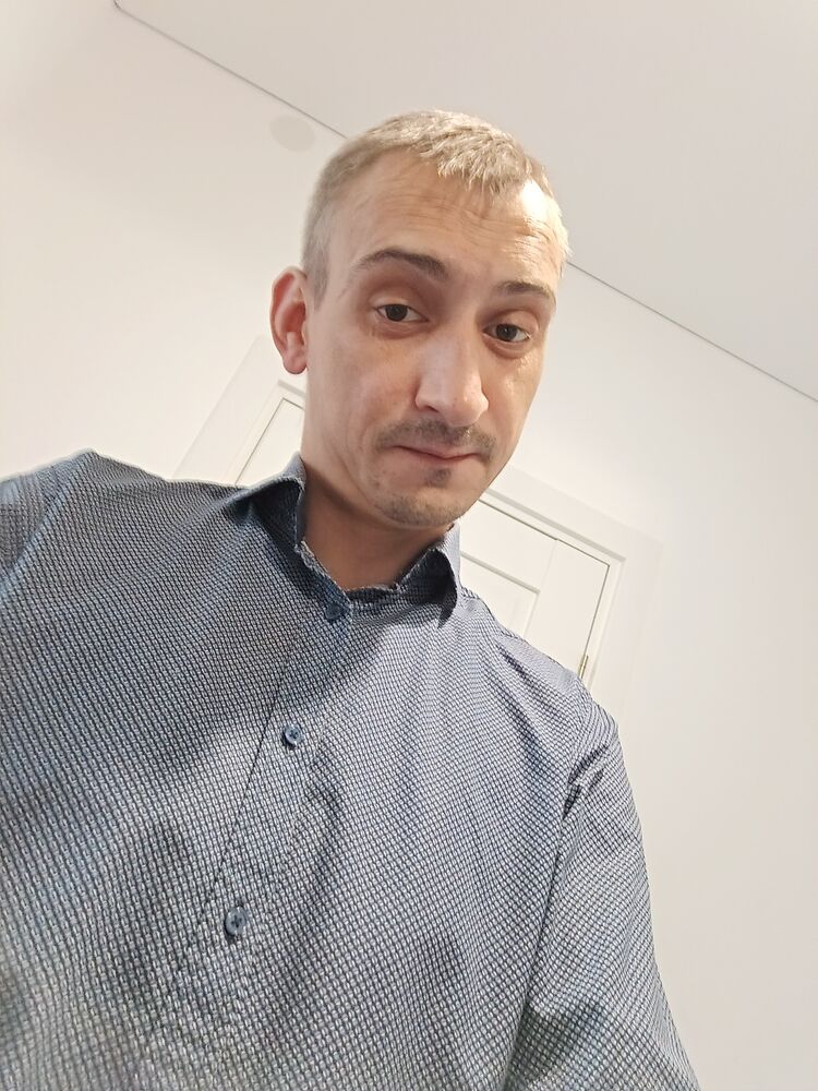  53945399  , 36 ,    -