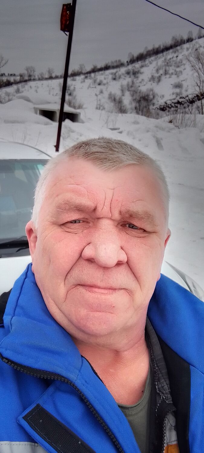  45255439  , 52 ,    