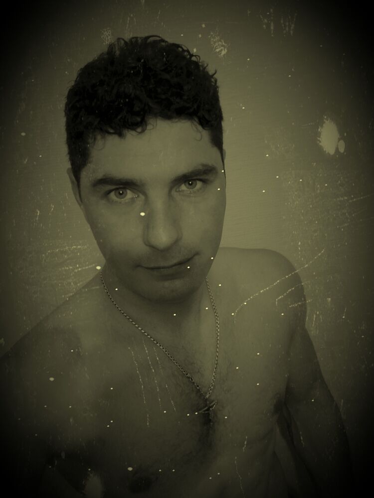  23427069  , 33 ,     