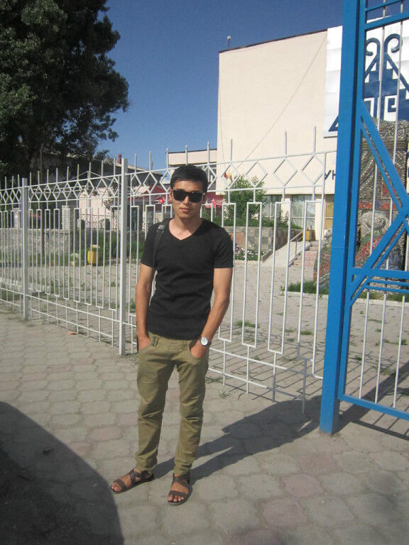  ,   0772165230, 33 ,   ,   , c 