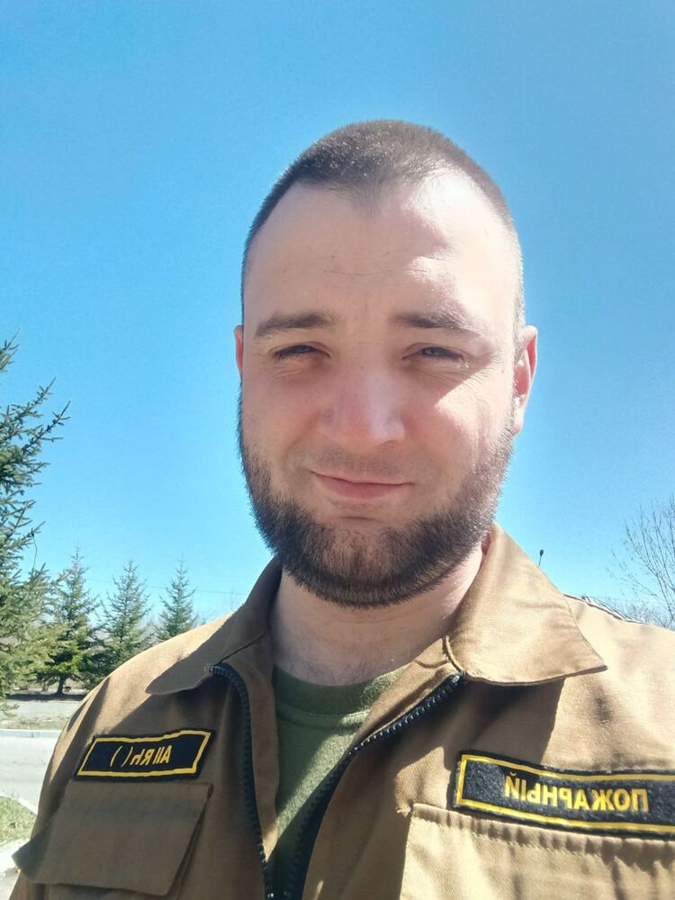  ,   Alexander, 31 ,   ,   , c 