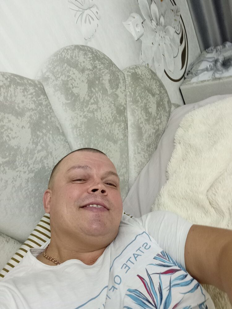  40749859  , 42 ,    