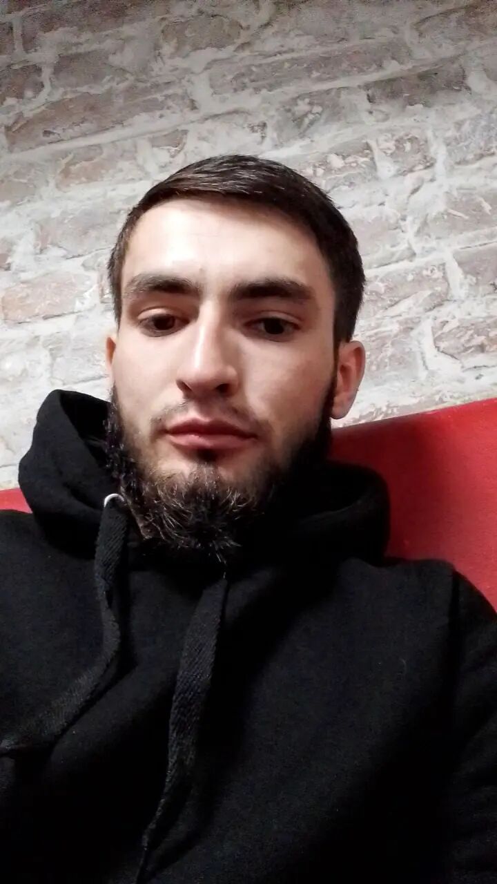  33809909  , 23 ,    