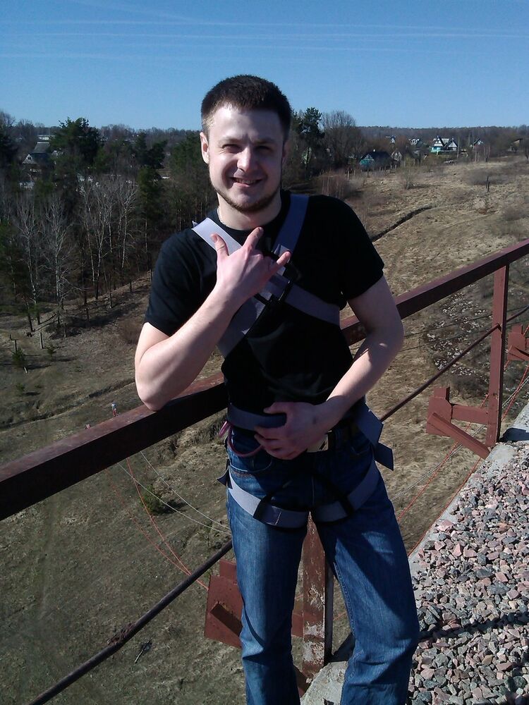  6093339  Kirill, 39 ,    