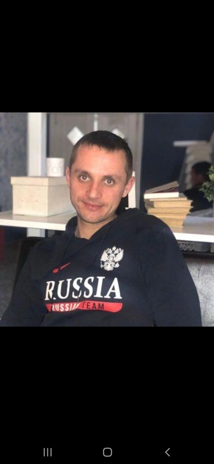  50516809  Vladimir, 38 ,    