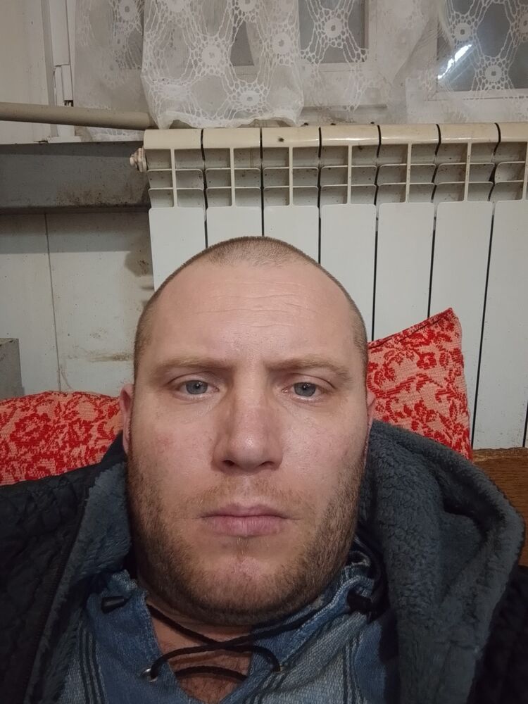  51180299  Andrey, 35 ,     