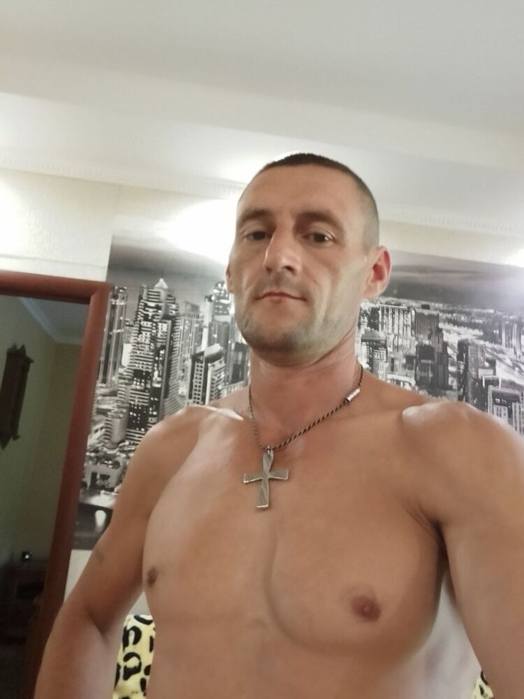 35594269  , 40 ,    