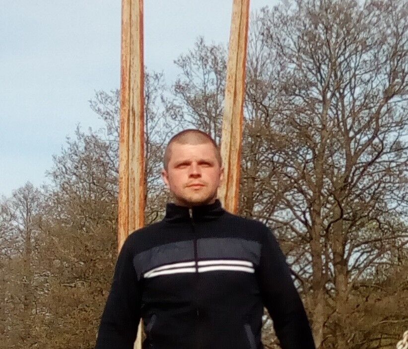  7378159  , 44 ,    