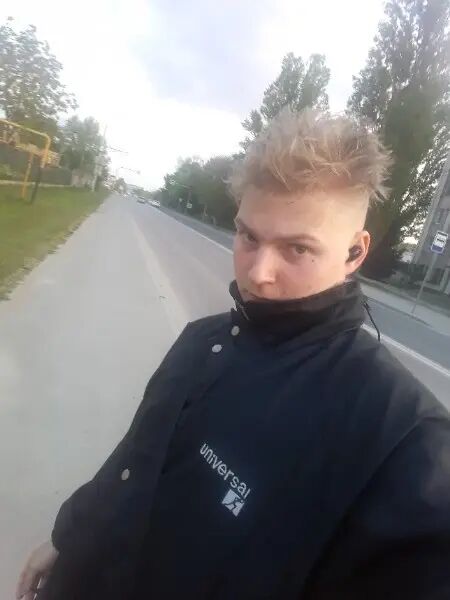  38933249  , 22 ,    