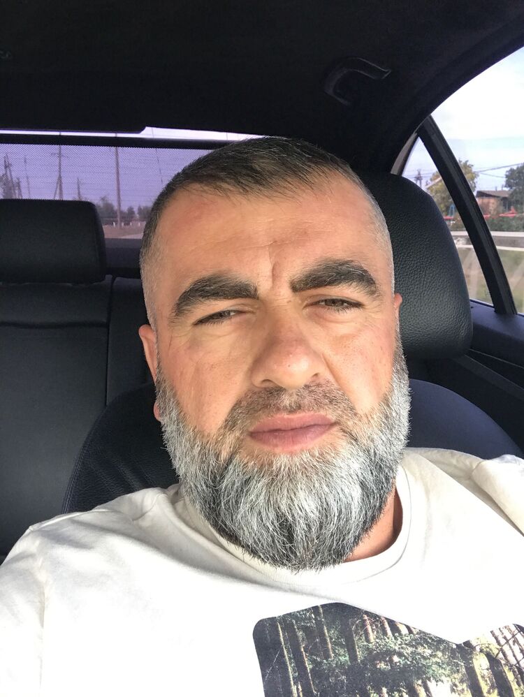  48084429  , 41 ,    Aleshtar
