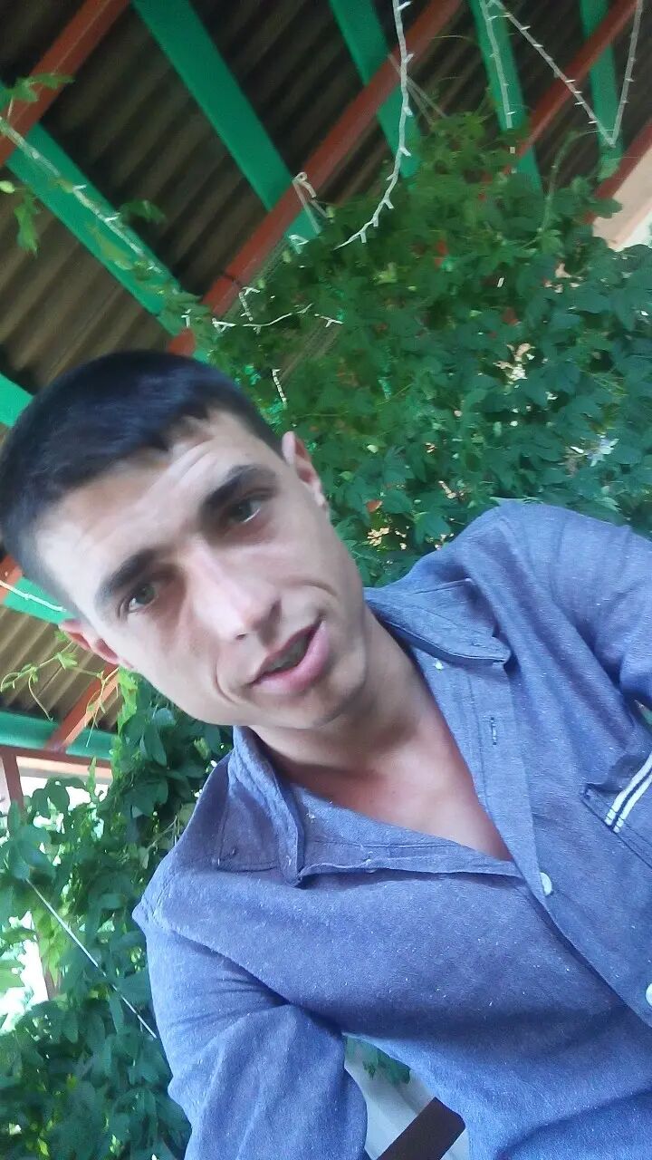  46525719  , 28 ,    