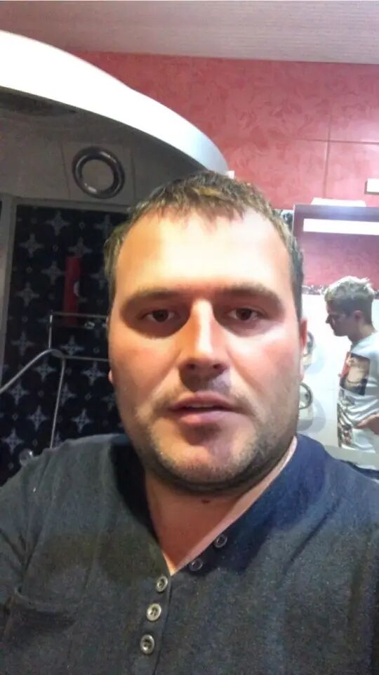  31835209  , 37 ,    