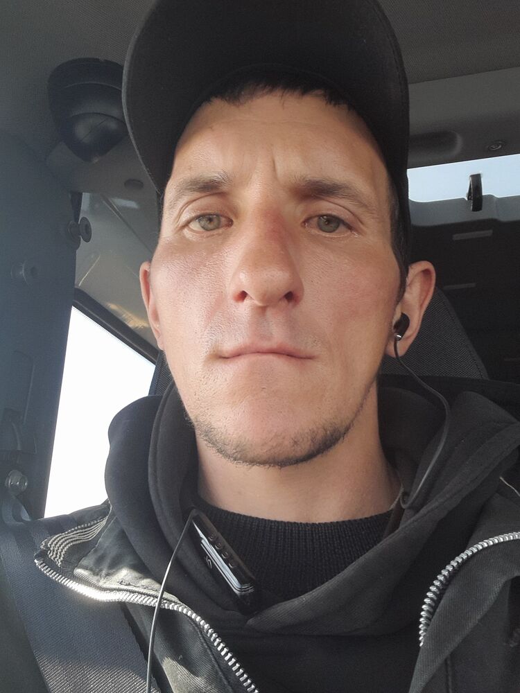 51082819  , 38 ,    