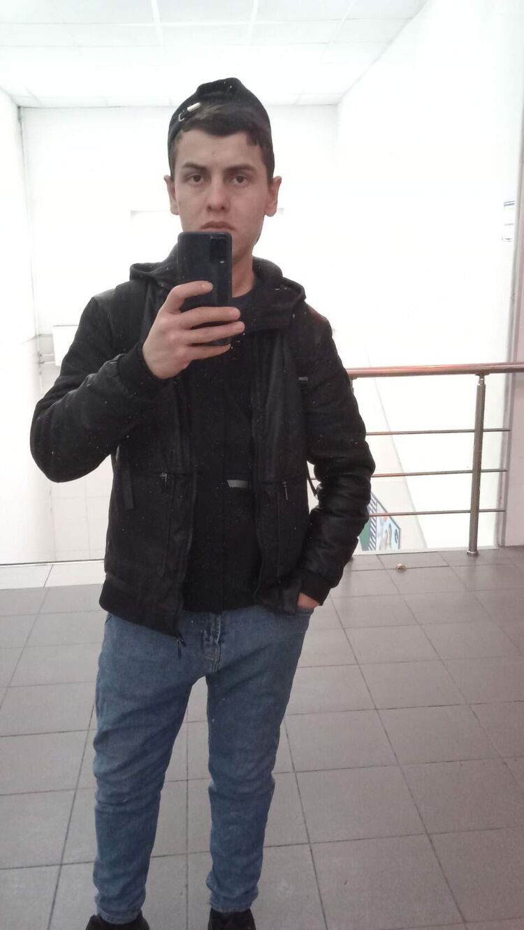  49919039  , 24 ,    