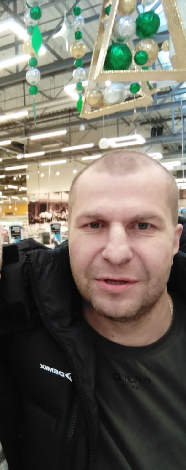  53681879  Evgeny, 46 ,    