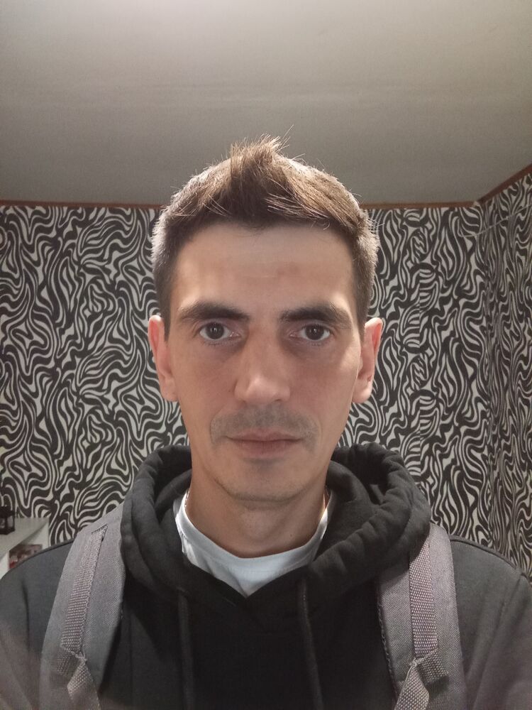  48317909  , 37 ,    