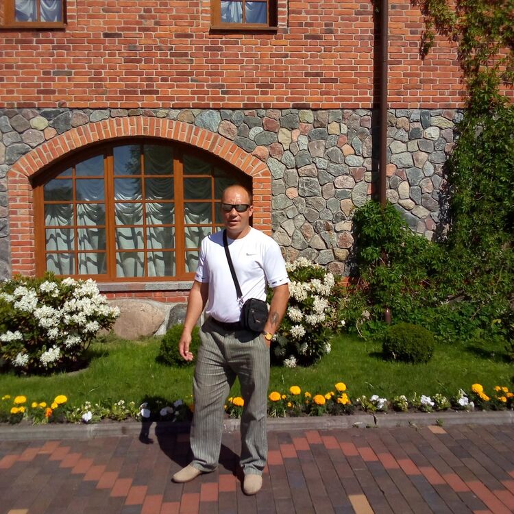  ,   Andrei, 43 ,   ,   , c 