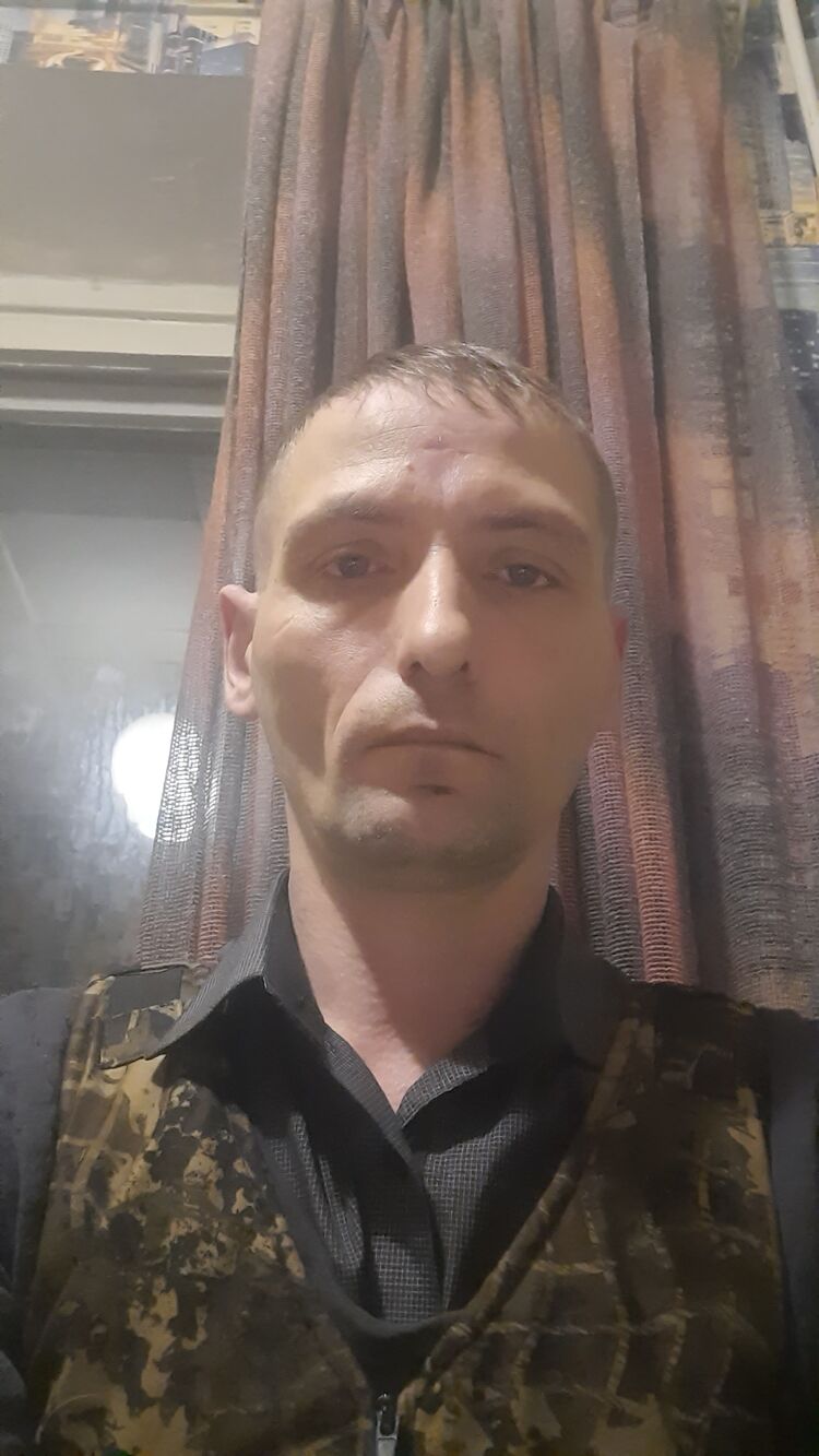  25049969  , 42 ,    