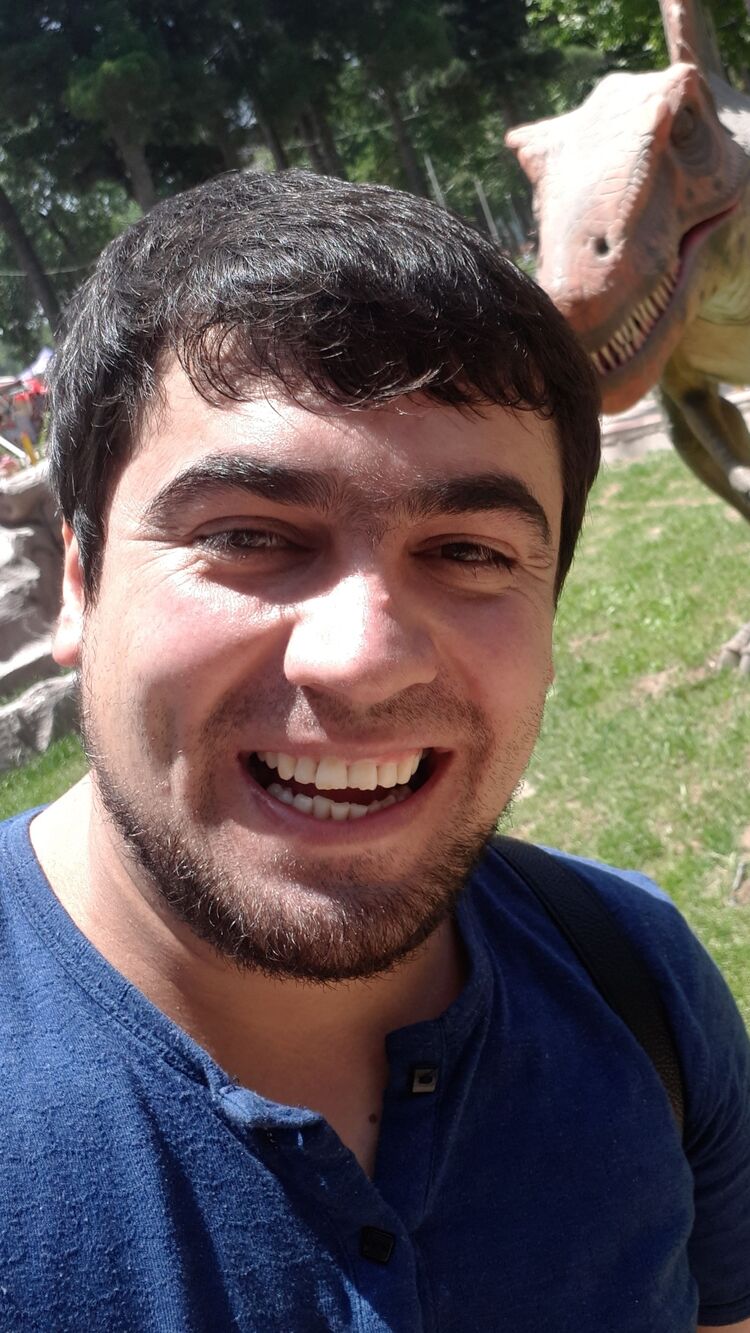  48943269  Halid, 30 ,    