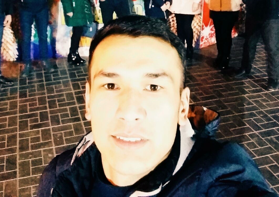  23476019  Hamid, 30 ,    