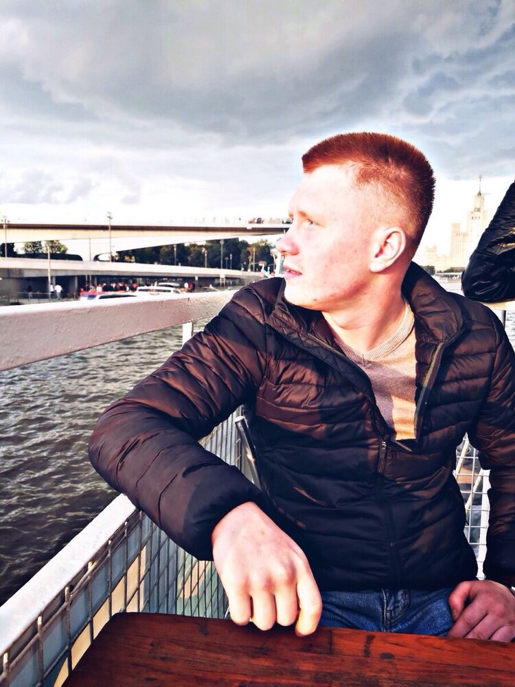  21141429  Pavel, 26 ,    