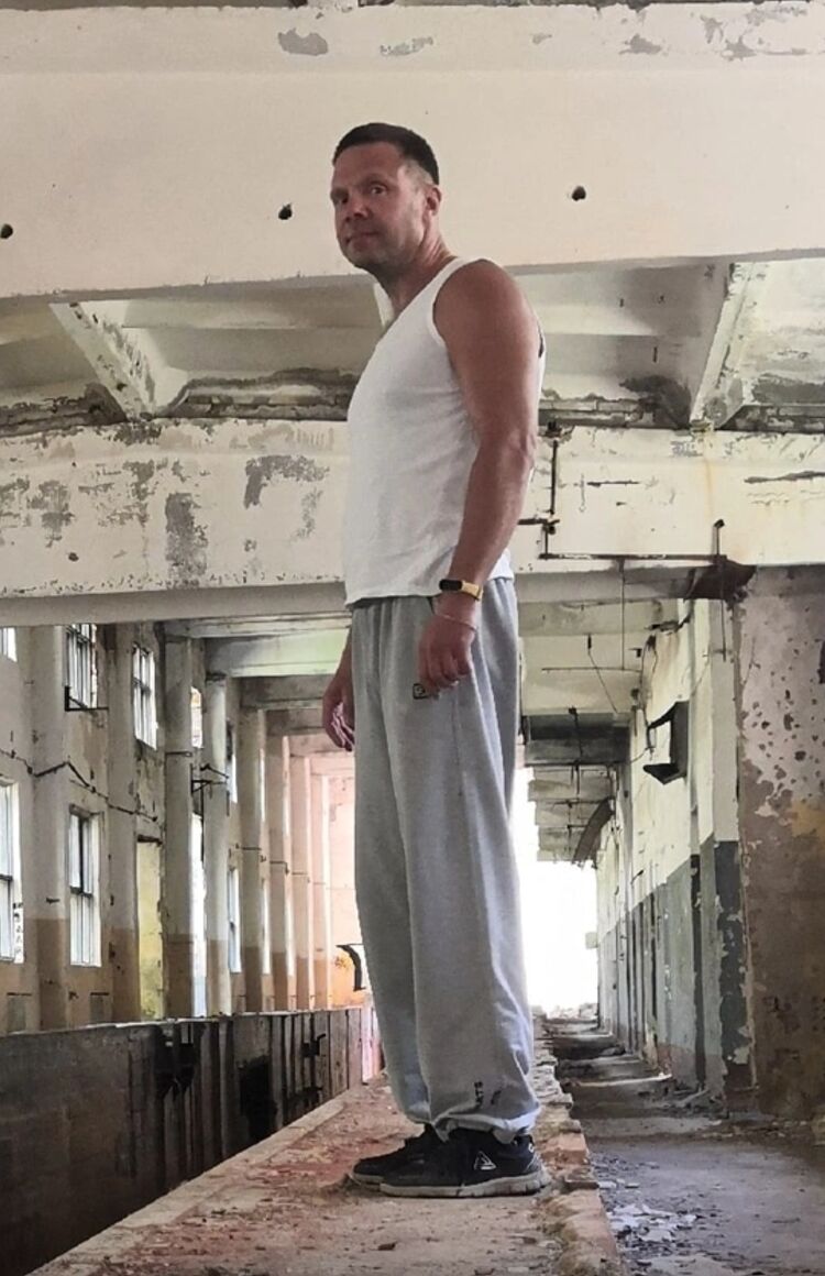  -,   , 46 ,   ,   