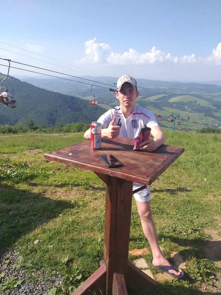  ,   Miroslav, 37 ,   ,   , c 