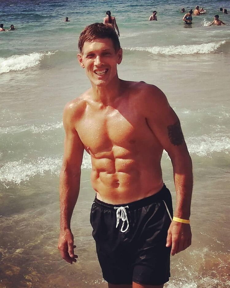  36832049  , 26 ,    -