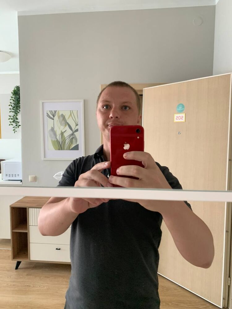  46081319  , 33 ,    