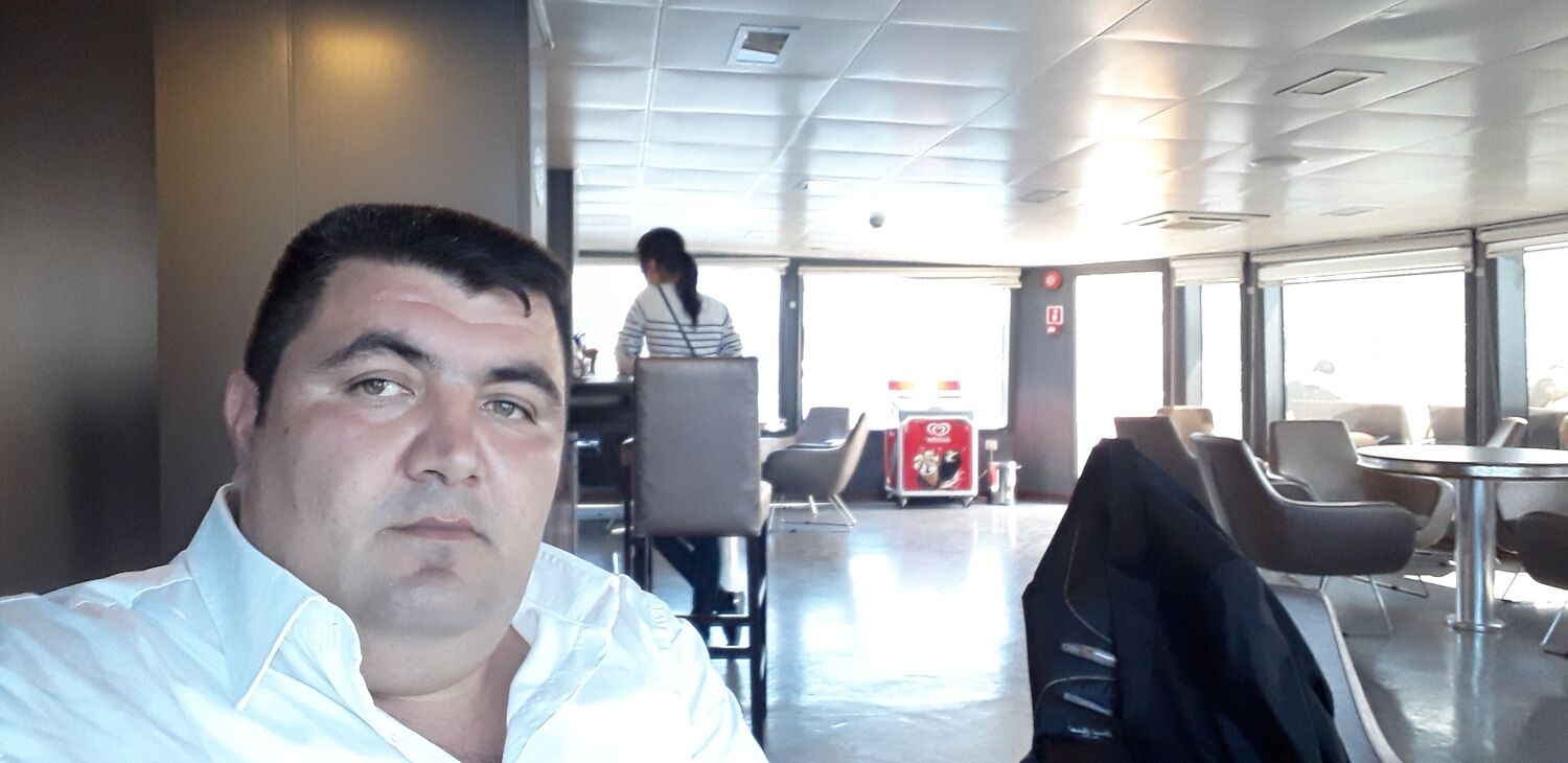  ,   Samir, 42 ,   ,   , c , 