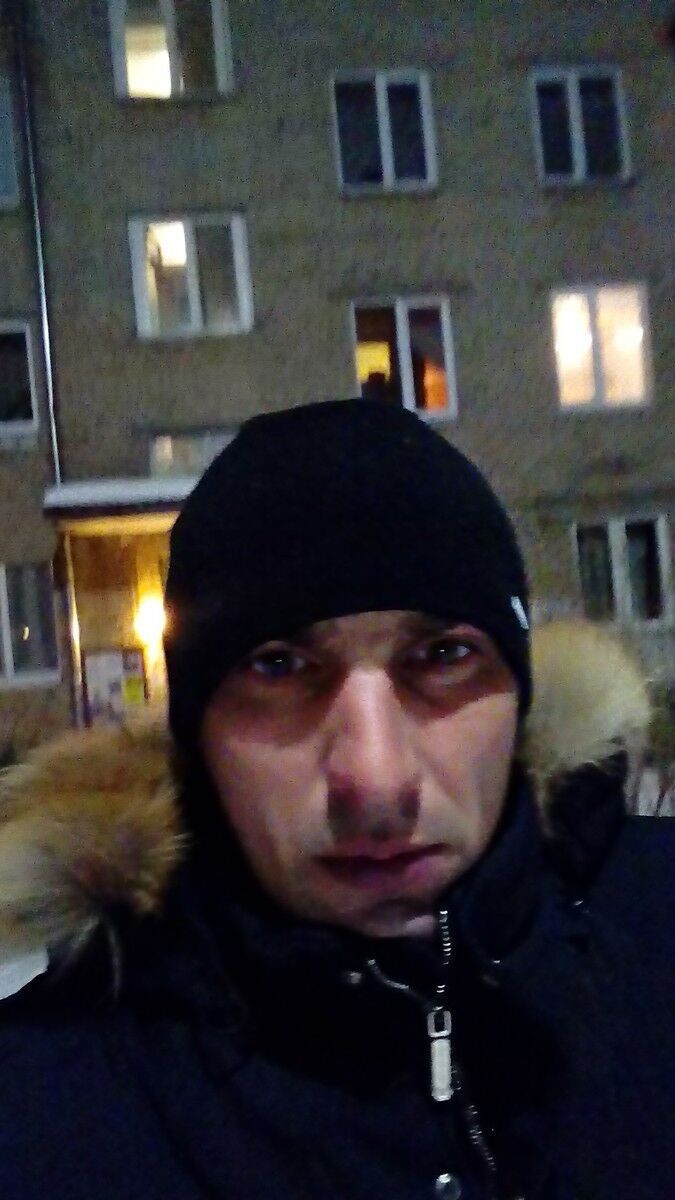  8549809  , 40 ,    