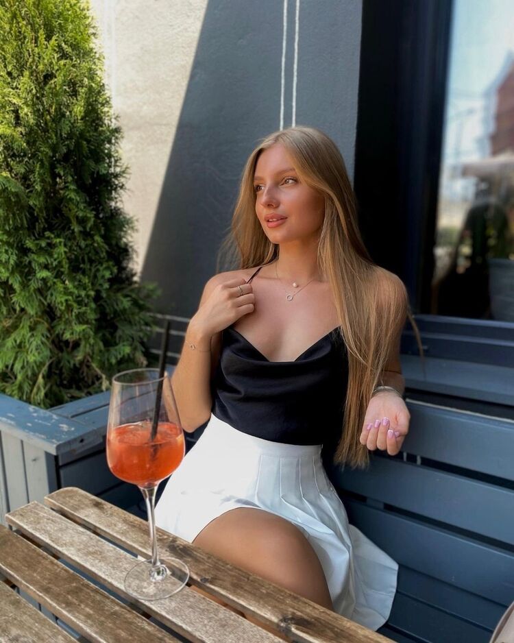  38064539  , 30 ,    -