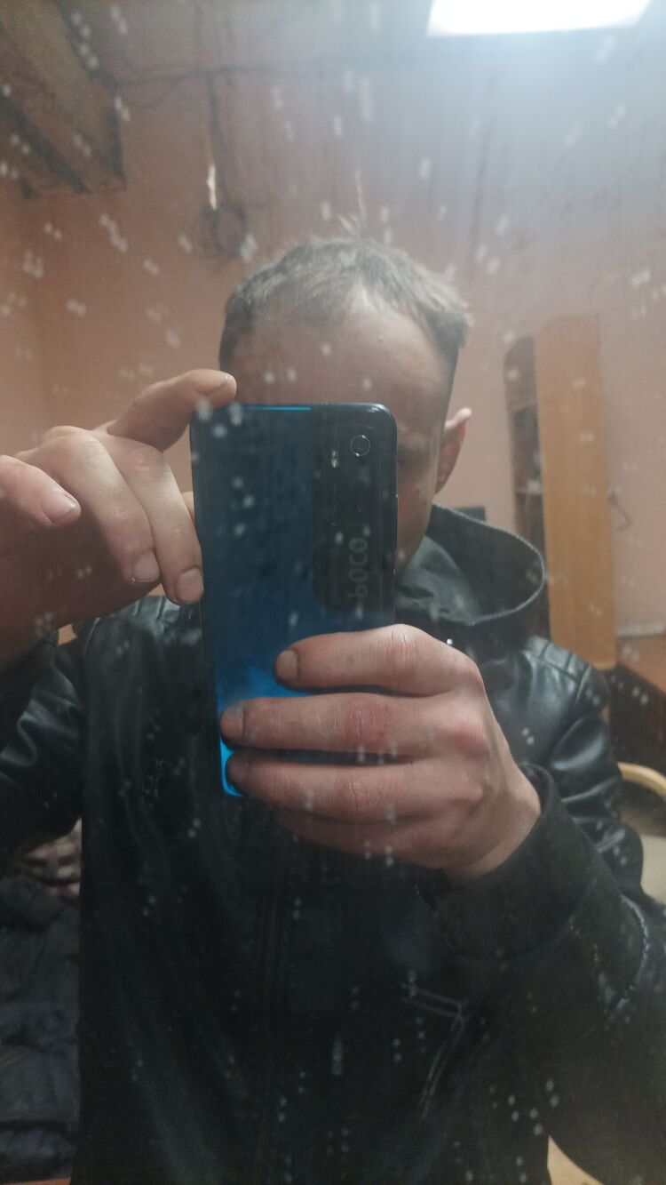  34386679  Sergei, 27 ,    