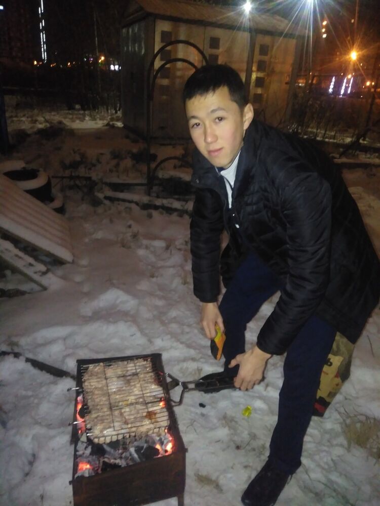  ,   Maksi, 31 ,   ,   , c 