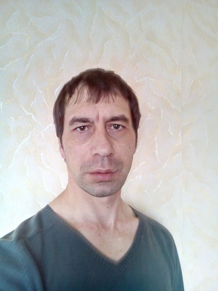  ,   Sergi, 49 ,     , c 