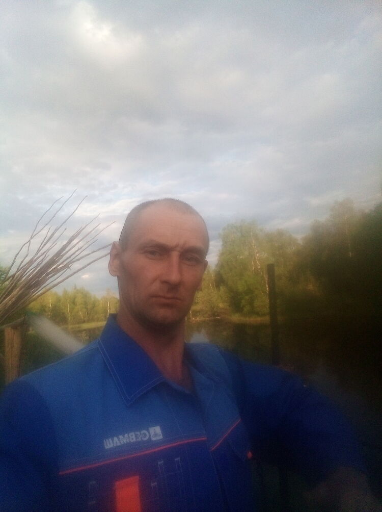  38918589  , 40 ,    