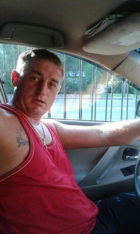  ,   Victor, 39 ,   