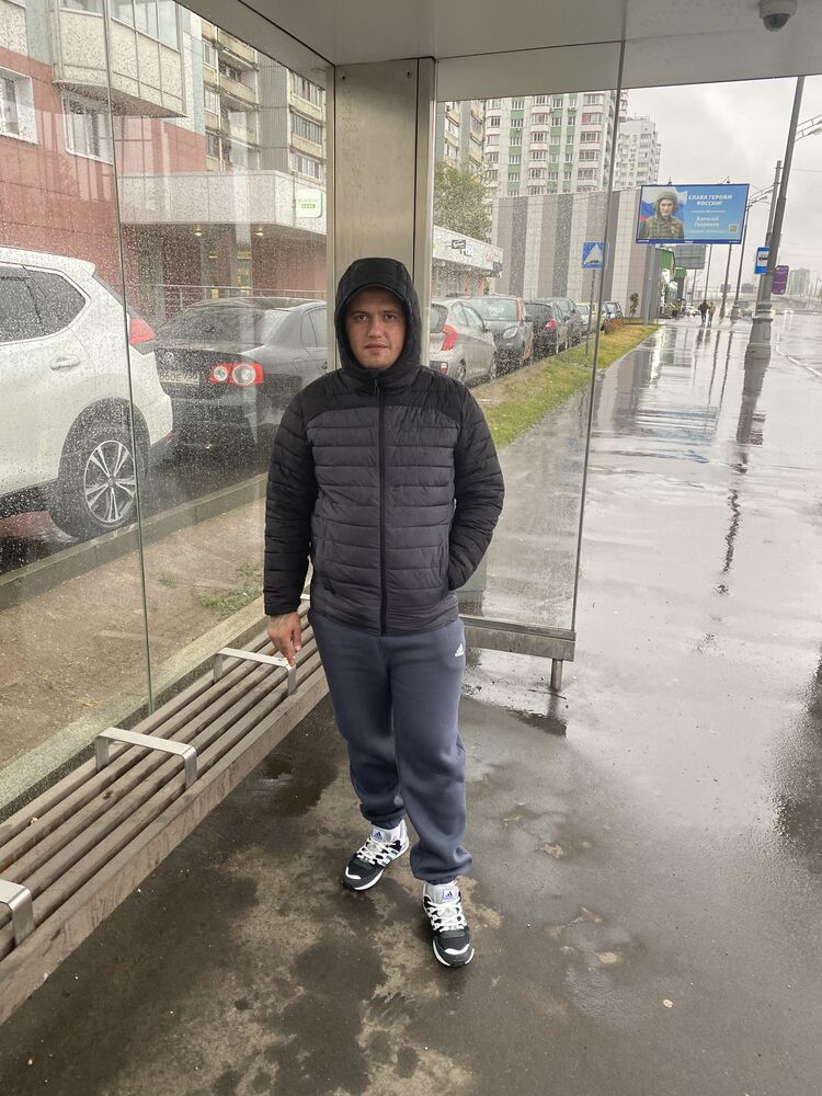  29437449  , 33 ,    