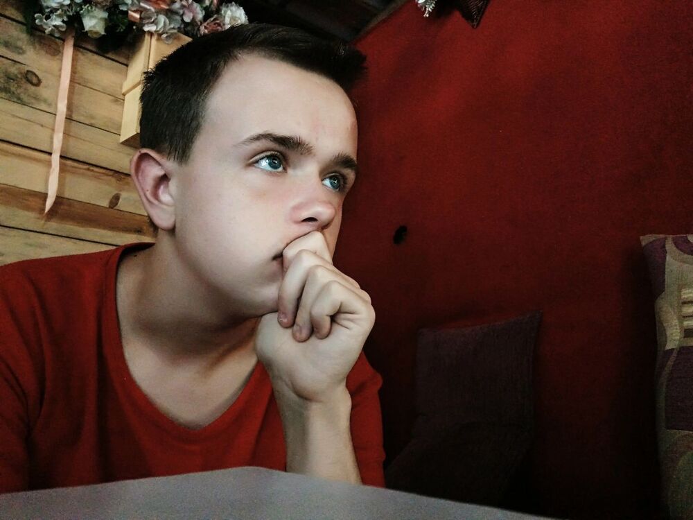  --,   , 26 ,  