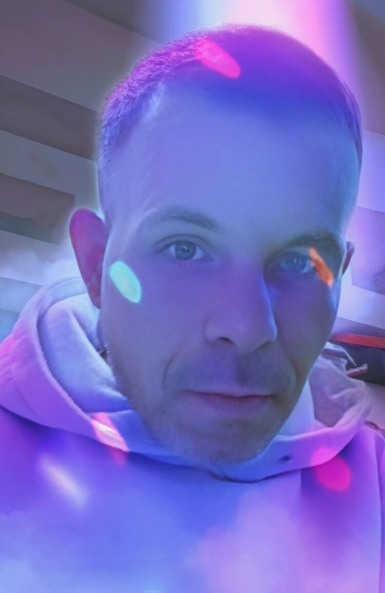  51351349  , 36 ,    -