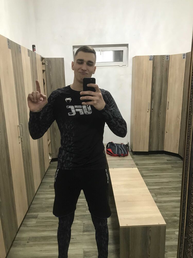  29173069  , 25 ,    