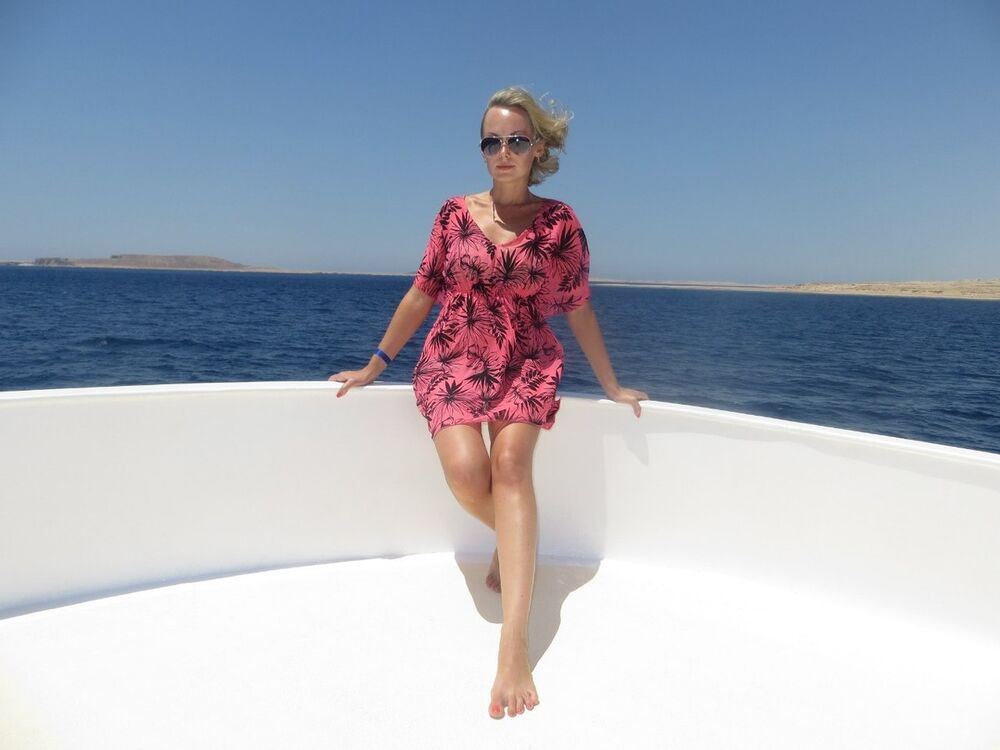  9028149  , 44 ,    -