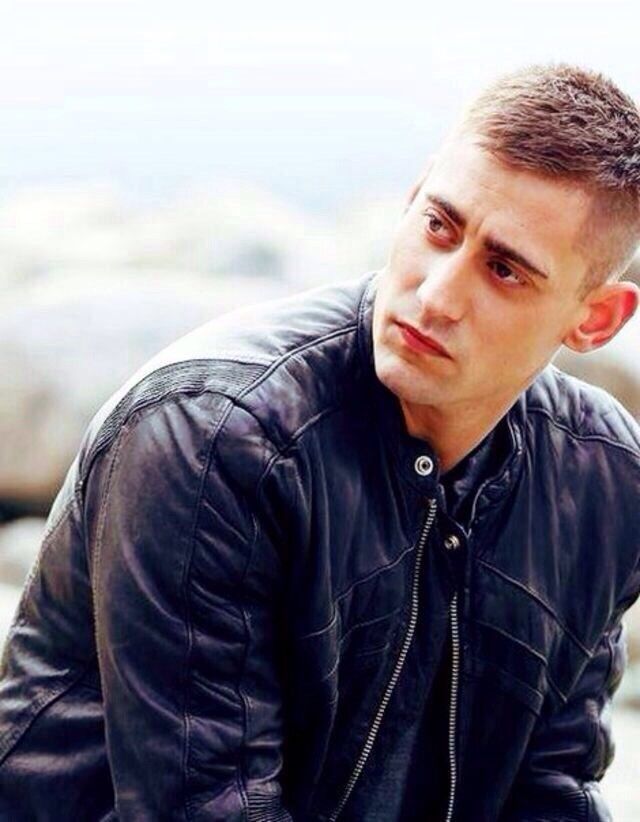  9153689  Vaso, 35 ,    -