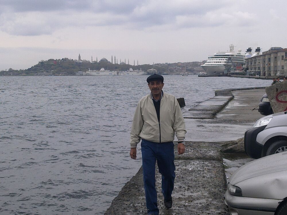  32204399  Joseph  A, 63 ,    